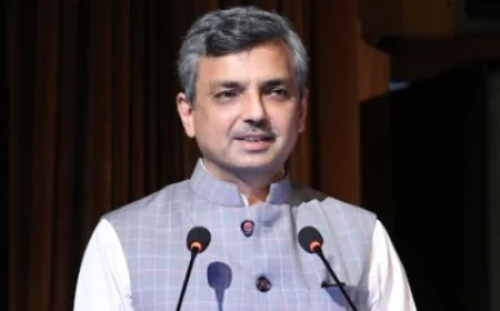 Manoj Joshi to Hold Additional Charge of Secretary, Fertilizers, Till July 13