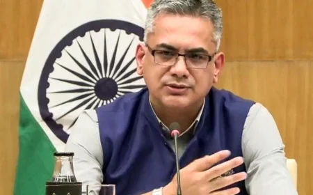 MEA Appoints IFS Officer Vishwesh Negi as India's Next Ambassador to Iran