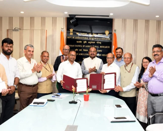 RECPDCL Signs MoA with ICAR for Rooftop Solarisation of 76 Institutes Across India